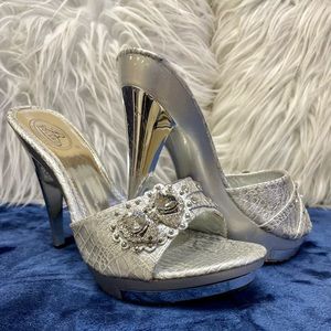 Platform dress heels